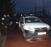 Na zdjęciu samochód biorący udział w kolizji Na zdjęciu samochód biorący udział w kolizji