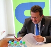 Prezydent Roman Smogorzewski Podpisuje umowę z firmą Skanska