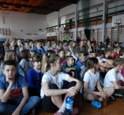 Uczniowie podczas występów na Festiwalu Zdrowia Uczniowie podczas występów na Festiwalu Zdrowia