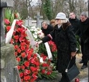 Edwarda Dietricha pożegnała Bronisława Romanowska-Mazur Honorowy Obywatel Miasta Legionowo