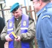 Samochody poświęcił <br>ks. płk Kazimierz Krużel