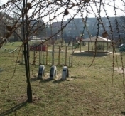 Plac zabaw przy Przedszkolu Miejskim nr 12 im. Króla Maciusia I Plac zabaw przy Przedszkolu Miejskim nr 12 im. Króla Maciusia I