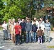 Uczestnicy akcji sadzenia drzew Uczestnicy akcji sadzenia drzew