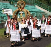 zwycięski wieniec dożynkowy