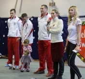 Sylwia Gruchała, prowadzi licytację przedmiotów na WOŚP Sylwia Gruchała, prowadzi licytację przedmiotów na WOŚP