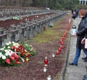 Delegacja Legionowa odwiedziła Palmiry Delegacja Legionowa odwiedziła Palmiry