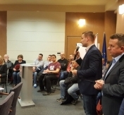 mieszkańcy podczas spotkania mieszkańcy podczas spotkania