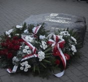 W piątek (31.08) w Legionowie odbyły się uroczystości związane z Dniem Solidarności i Wolności. Władze miasta złożyły kwiaty przy pomniku w parku im. Solidarności W piątek (31.08) w Legionowie odbyły się uroczystości związane z Dniem Solidarności i Wolności. Władze miasta złożyły kwiaty przy pomniku w parku im. Solidarności