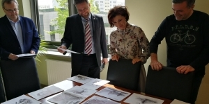 Wszystkim laureatom serdecznie gratulujemy i zapraszamy na obchody 100-lecia nazwy Legionowo w celu odebrania nagród. Wszystkim laureatom serdecznie gratulujemy i zapraszamy na obchody 100-lecia nazwy Legionowo w celu odebrania nagród.