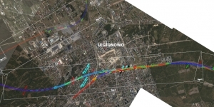 Na grafice wariant I - dodatkowy tor przez Legionowo Na grafice wariant I - dodatkowy tor przez Legionowo