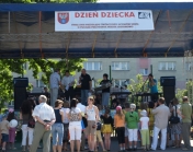 Wręczanie nagród podczas Dnia Dziecka