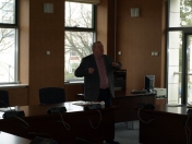 prof. Bronisław Rocławski podczas wykładu w Ratuszu