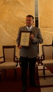 Prezydent Roman Smogorzewski z certyfikatem ISO