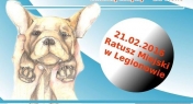 Plakat promujący wydarzenie. Grafika przedstawiajaca psa trzymanego przez człowieka.