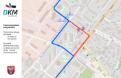 Mapa z nanisioną zmianą trasy linii D1
