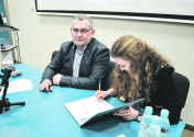 Prezentacja Katalogu. Na zdjęciu (od lewej): Wawrzyniec Orliński, dr Magdalena Woińska