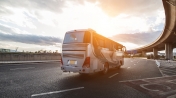 Autobus. Fot. freepik.com