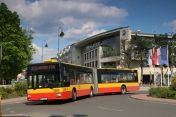 Zdjęcie z autobusem linii 731 w Legionowie.