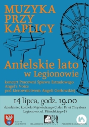 Plakat z informacją koncertu muzyka przy kaplicy.