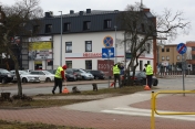 ekipa sprzątająca na ulicy Sowińskiego