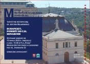 plakat z dużym budynkiem w tle, po lewej stronie na granatowym tle opis wydarzenia