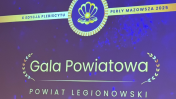 slajd gala powiatowa - napis na niebieskim tle