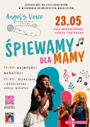 plakat beżowe tło, opis wydarzenia kolorowe litery, 3 dziewczynki z mikrofonami po lewej stronie na dole