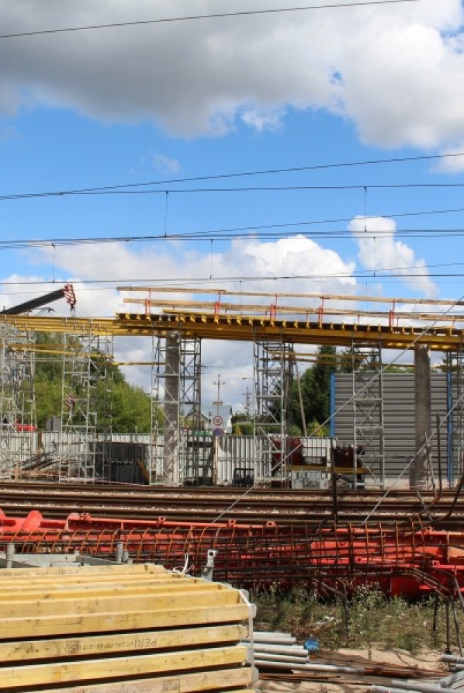 Plac budowy przy kładce