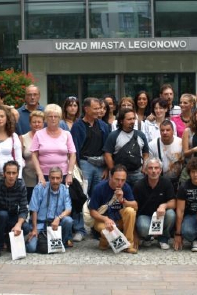 <font color=