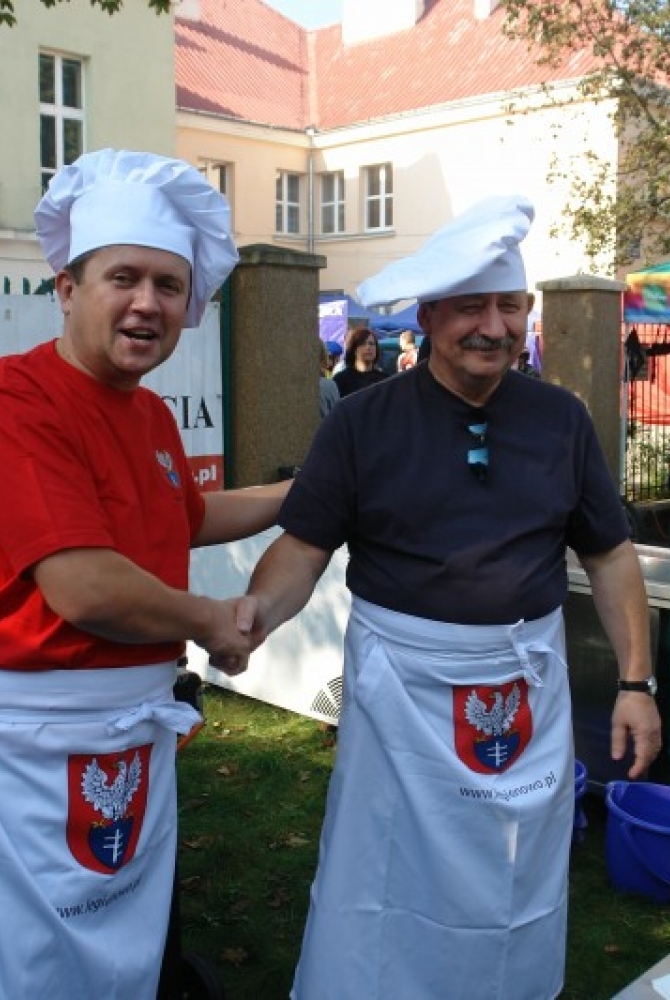 Roman Smogorzewski - Prezydent Miasta Legionowo wraz z Wiesławem Karnasiewiczem - Przewodniczącym Rady Miasta Legionowo