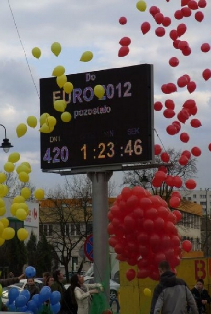 Uruchomilismy zegar na 420 dni przezd rozpoczęciem mistrzostw