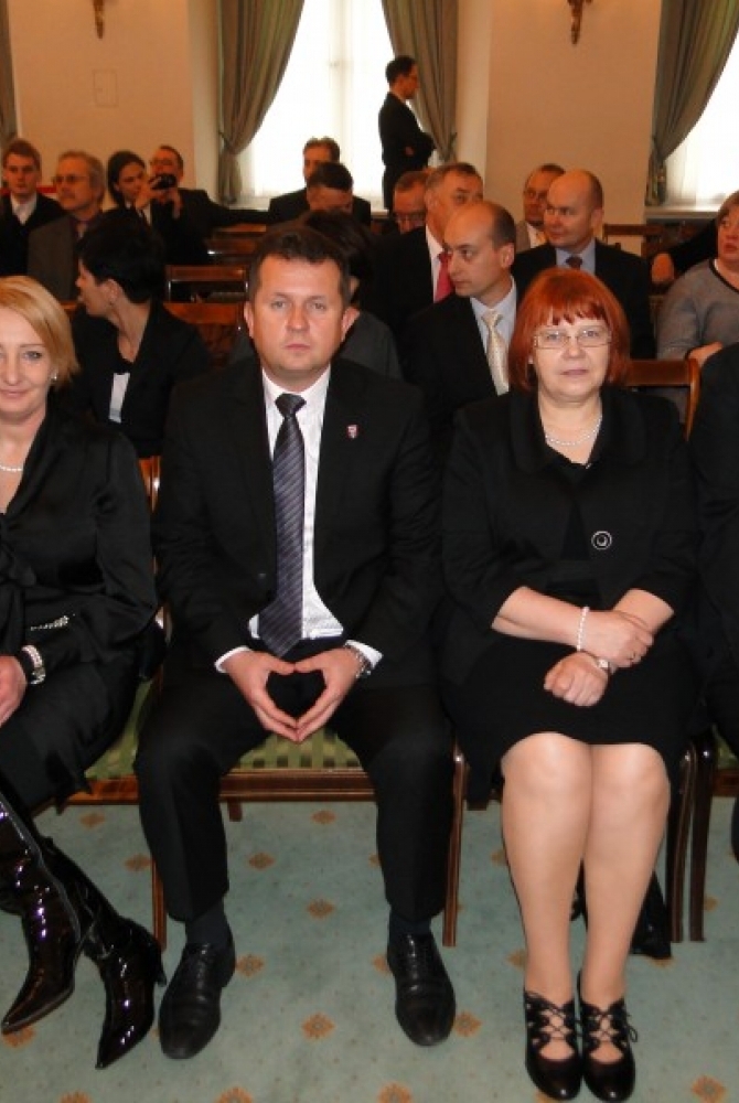 Przedstawiciele Miasta Legionowo - od lewej Ewa Milner-Kochańska, Roman Smogorzewski, Danuta Szczepanik, Ksiądz Tomasz Chciałowski