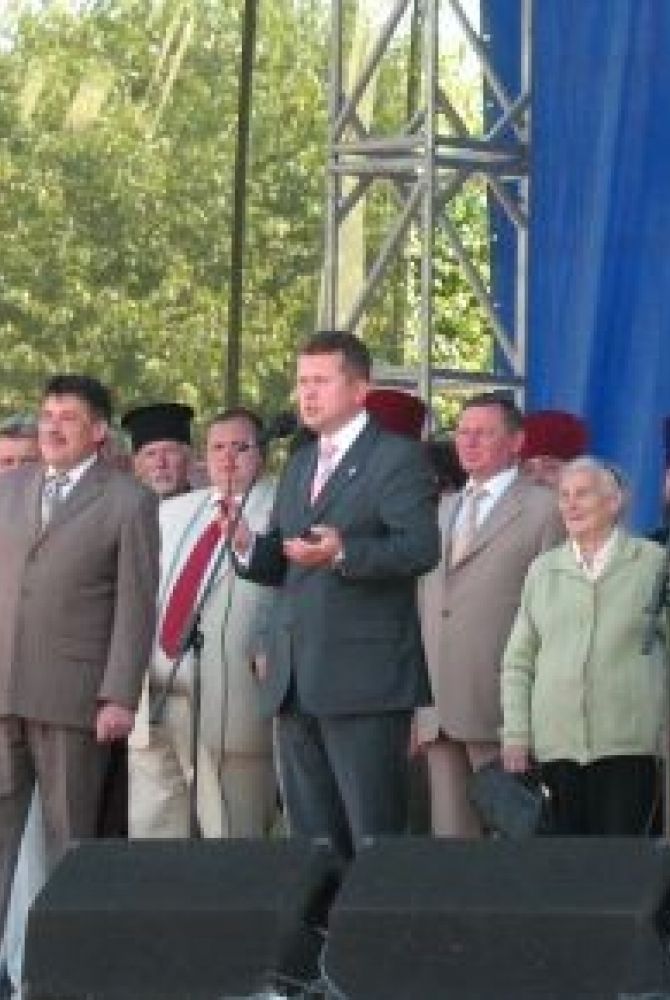 Prezydent Roman Smogorzewski przemawiający w mieście Kowel