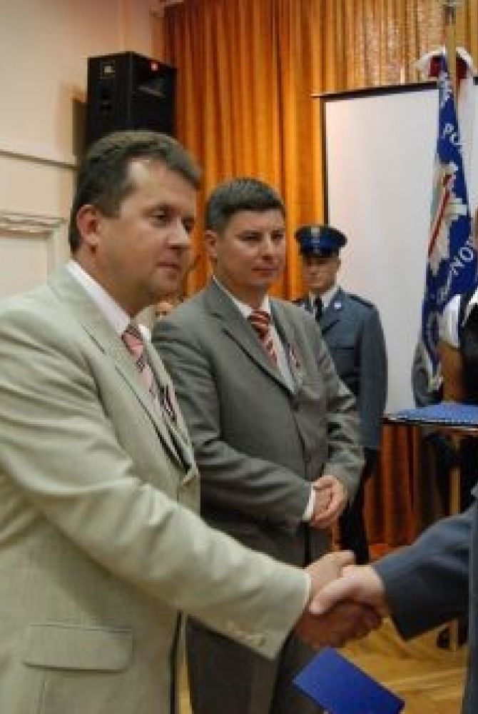 Prezydent Roman Smogorzewski otrzymał Medal za Zasługi dla Policji od Komendanta
