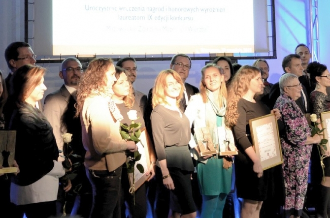 Zdjęcie: Muzeum Historyczne - zdjęcie grupowe nagrodzonych osób