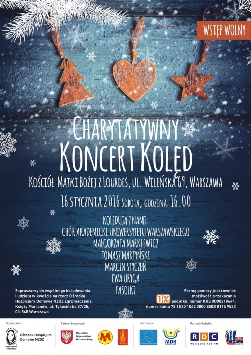 Plakat charytatywnego koncertu kolęd. Na ciemnym tle pierniki i białe śnieżki