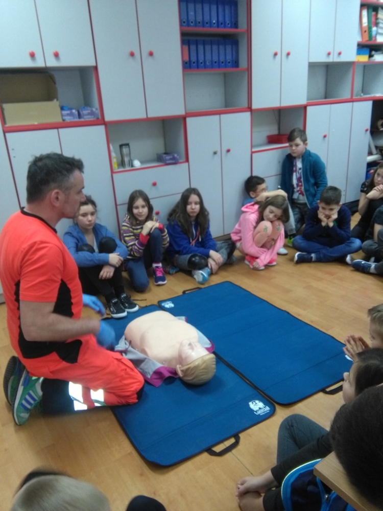 Apteczki na wycieczki/fot. pomocdzieciom.eu