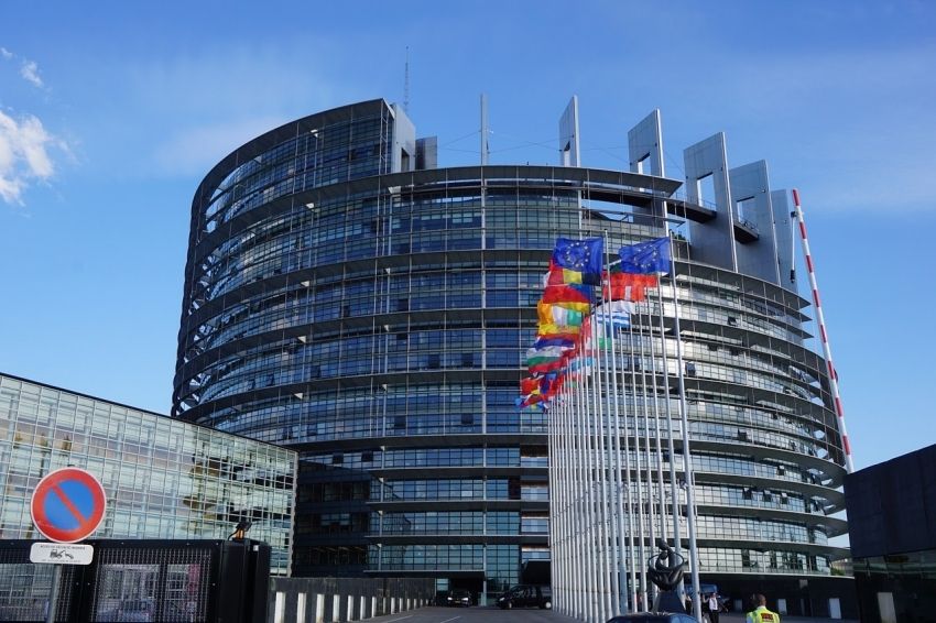 Budynek Parlamentu Europejskiego w Strasburgu