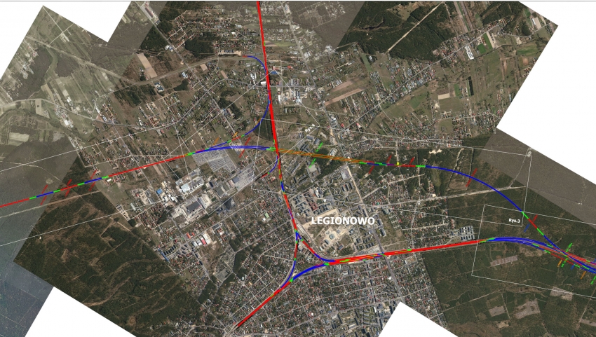 Na mapce wariant II - linie kolejowe przez os. Bukowiec, ul. Zegrzyńską i CSP