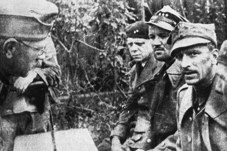 Skan zdjęcia żołnierzy z Westerplatte