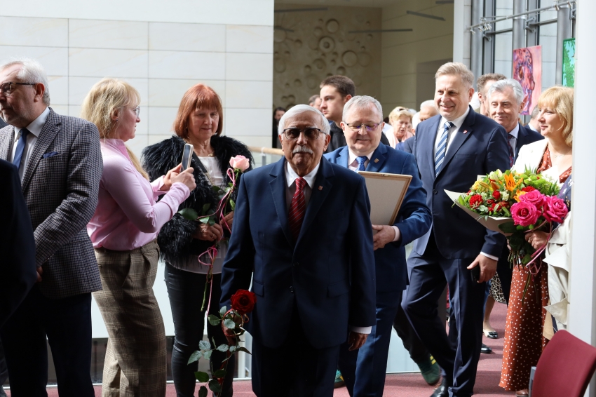Andrzej Kicman z władzami miasta